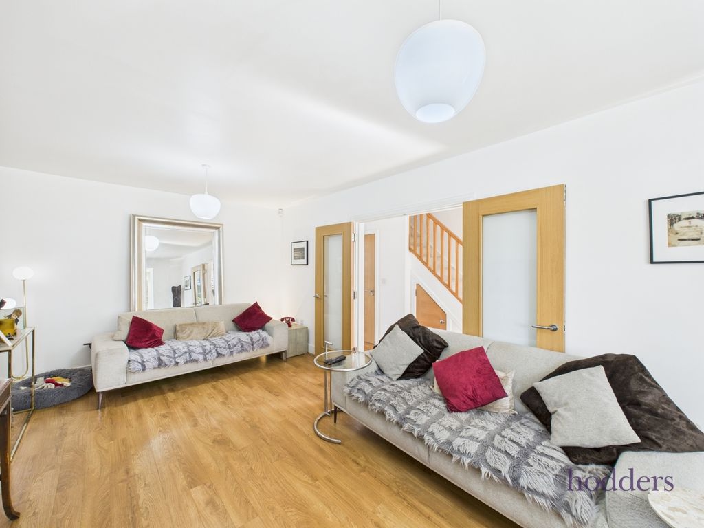 Property photo 3 of 21 Picture No. 40