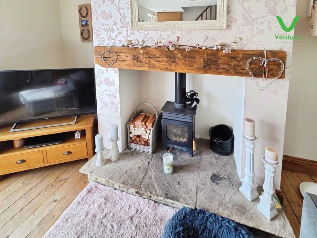 Property photo 2 of 20 Pbox-Img.Jpg