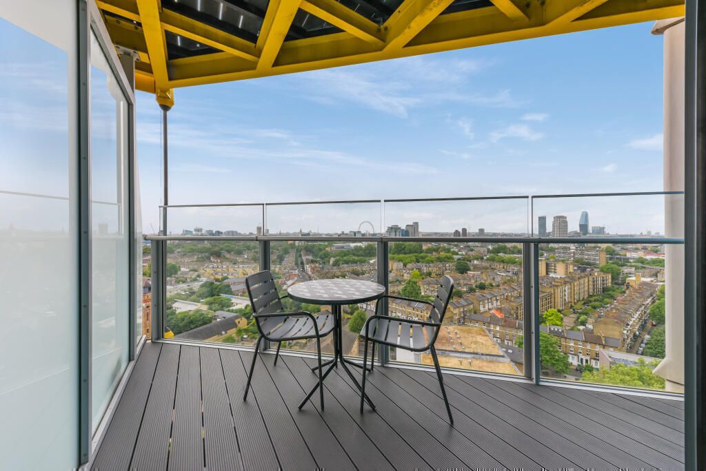 Property photo 2 of 9