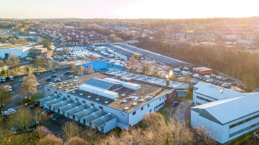 Property photo 2 of 11 Building Exterior