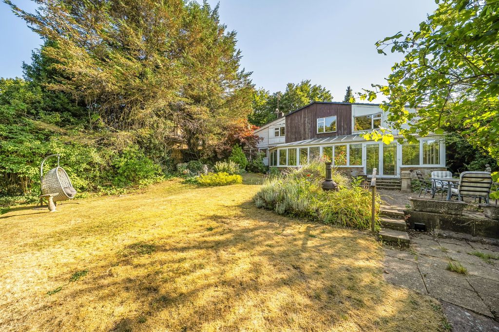 Property photo 3 of 22
