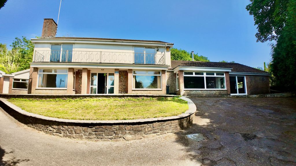 Additional image 9 of 4 bed detached house for salePriscilla Terrace, Trelewis CF46