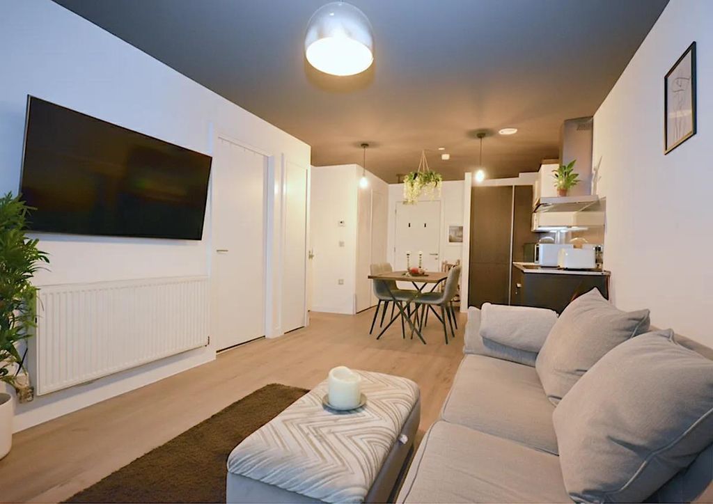 Property photo 1 of 5 4A274Aab7222Ad2A1ba2665Baf2c1767154F6843.Png