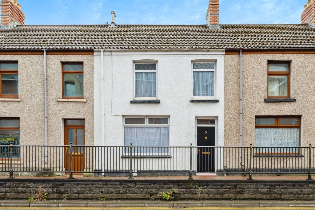 Property photo 1 of 16