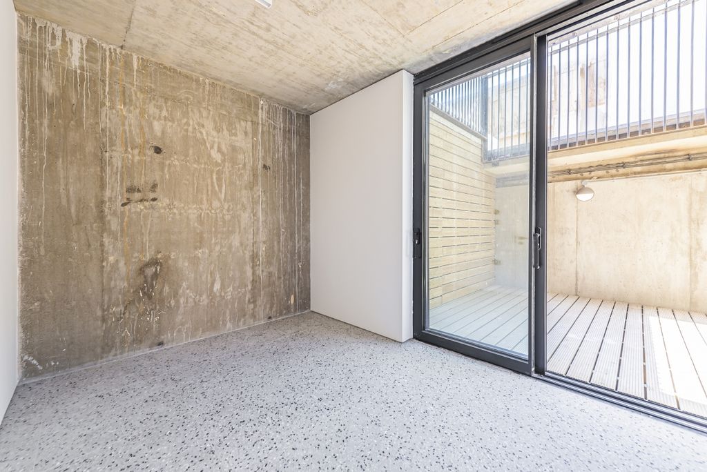 Property photo 2 of 10 601682 (2)