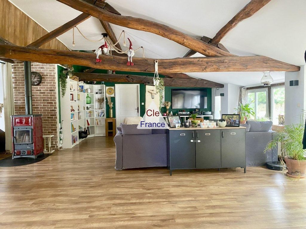 Property photo 3 of 22