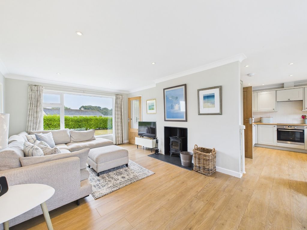 Property photo 3 of 19 41238510