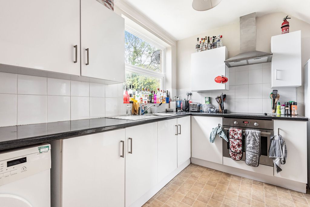 Property photo 2 of 12 Img_88_5_Original.Jpg