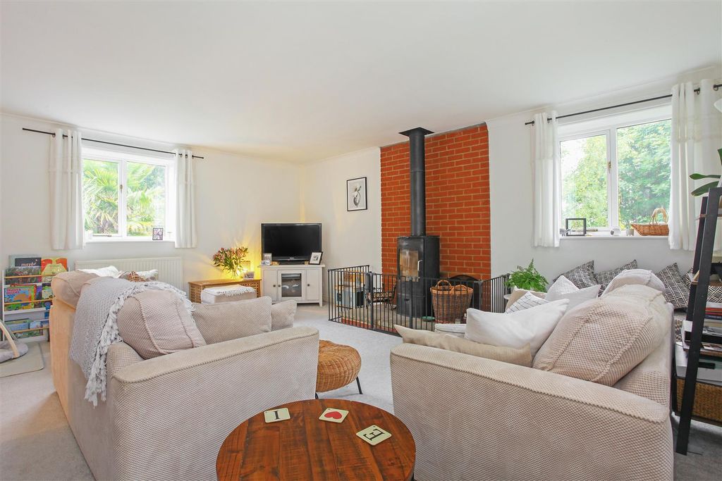 Property photo 2 of 16 4.Jpg