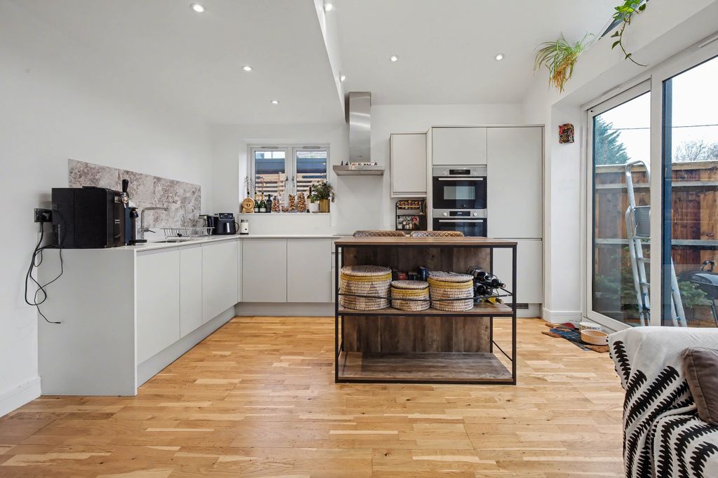 Property photo 2 of 9 Kitchen Living Space - Angle 1