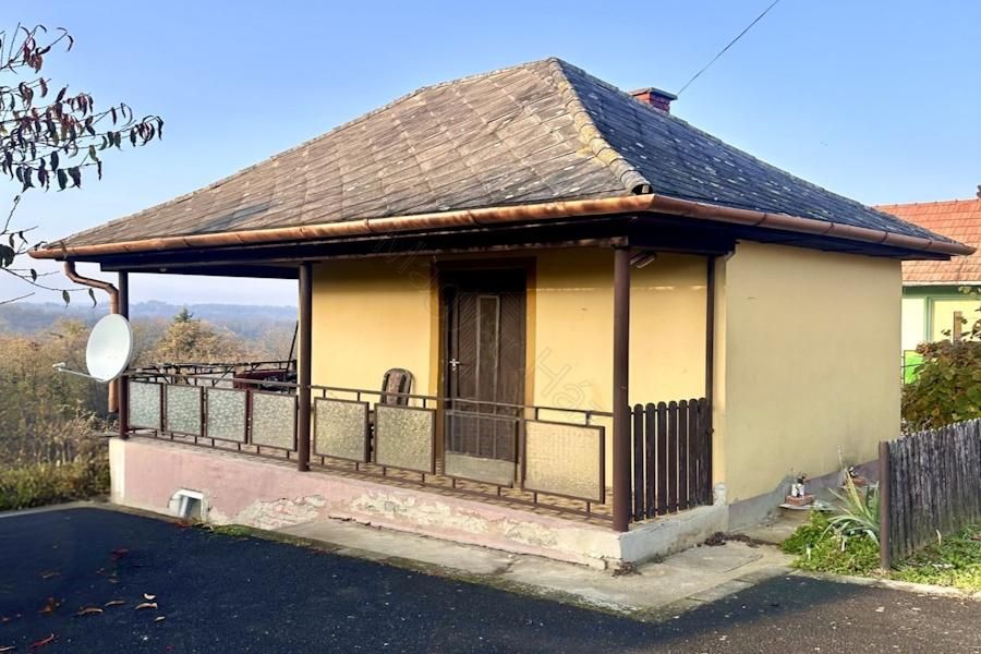 Property photo 1 of 6