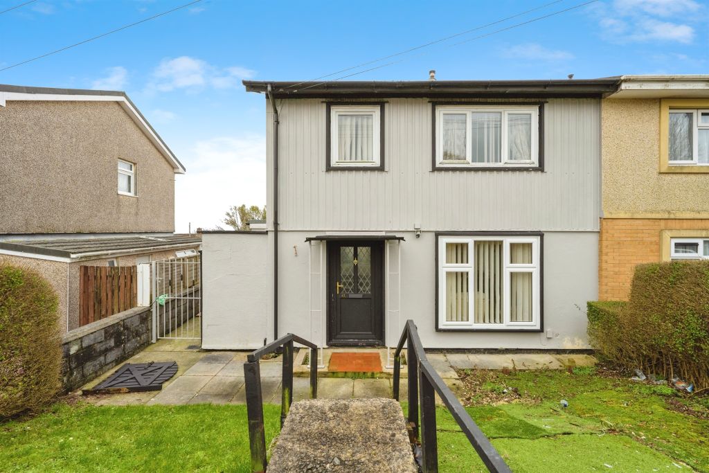 Property photo 1 of 23