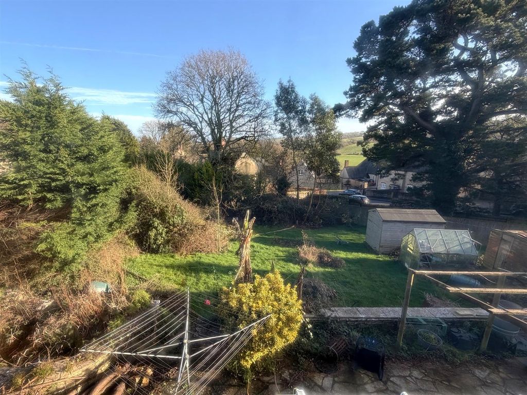 Property photo 2 of 12 4269 Febgardenoverview.Jpeg