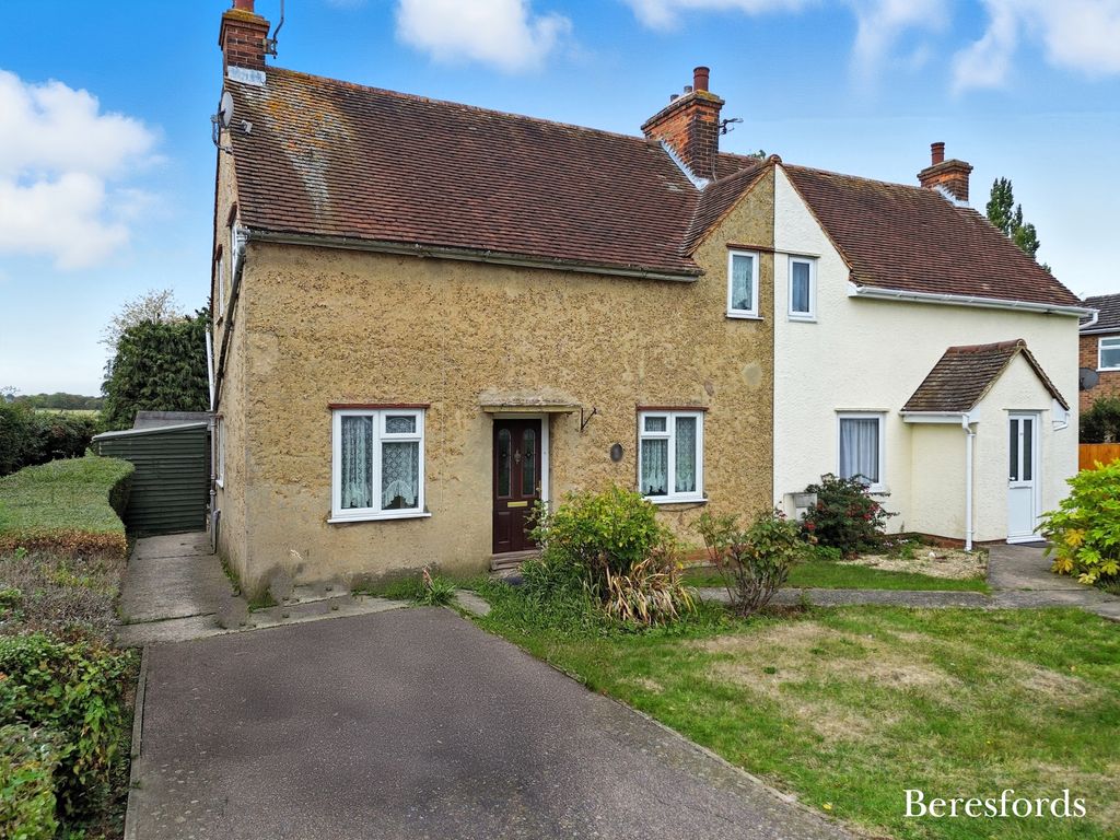 Property photo 1 of 20 Front