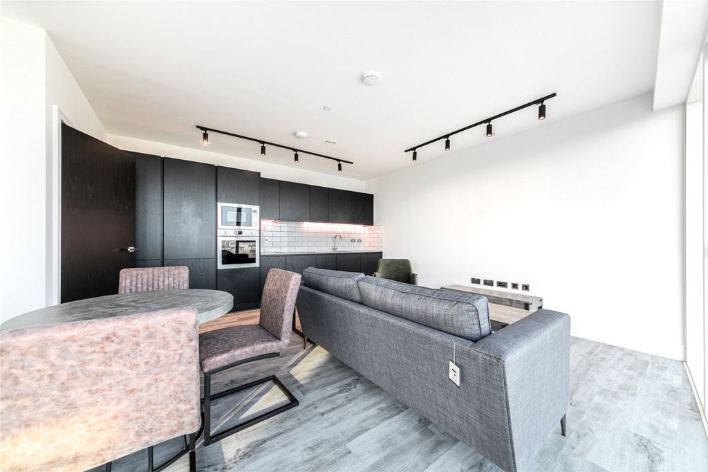 Property photo 2 of 17 Picture No. 17