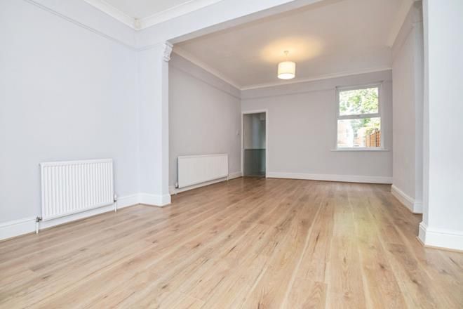 Property photo 2 of 10 Image