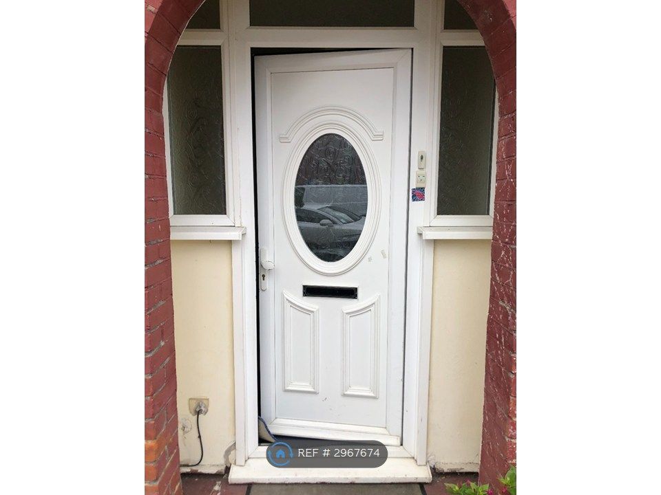 Property photo 2 of 22 Front Door And Step