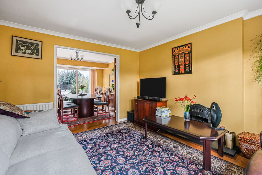 Property photo 3 of 22 Living Room