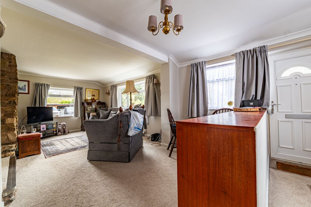 Property photo 3 of 15 Photo 3