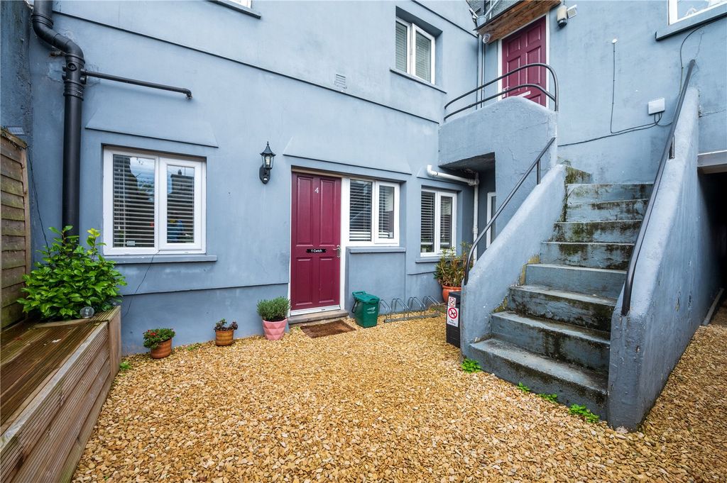 Property photo 1 of 12 Picture No. 03