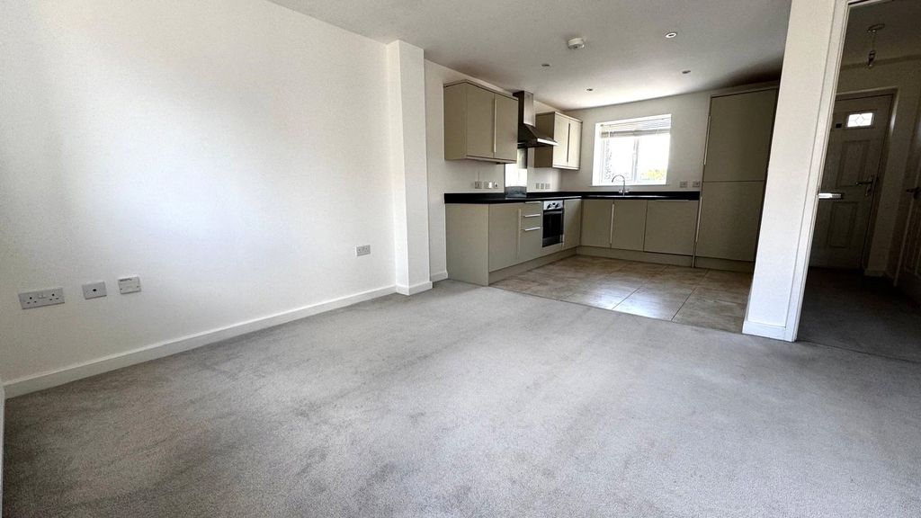 Property photo 3 of 11 Picture No. 09