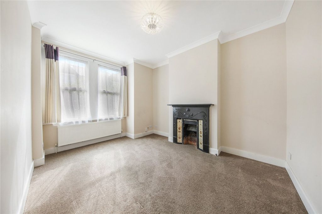 Property photo 2 of 10 Picture No. 09