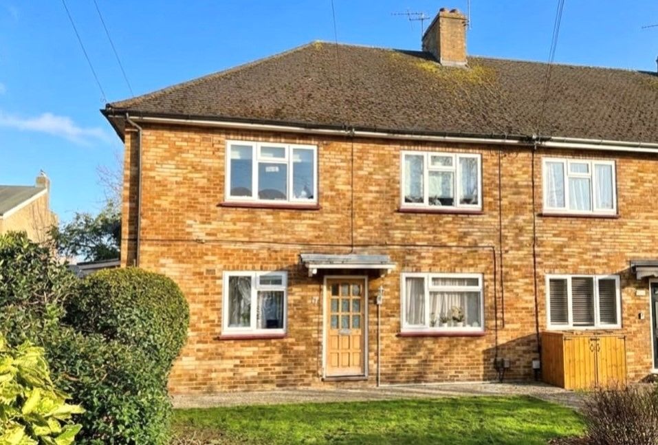 Property photo 1 of 6 Front