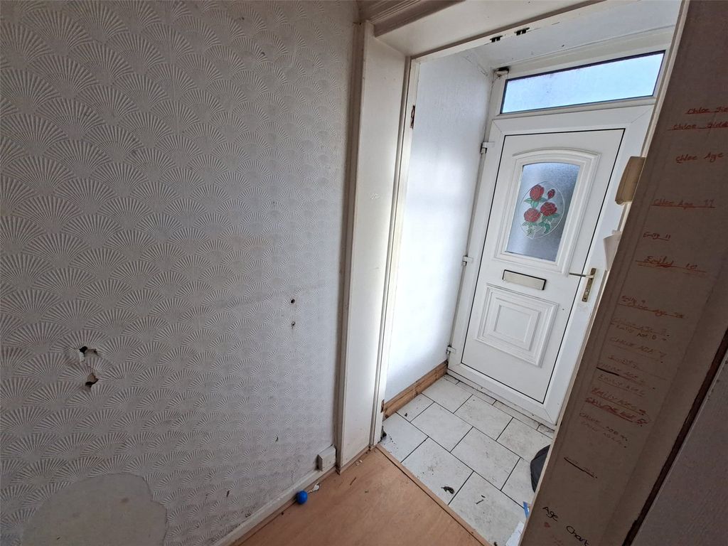 Property photo 2 of 15 Picture No. 09