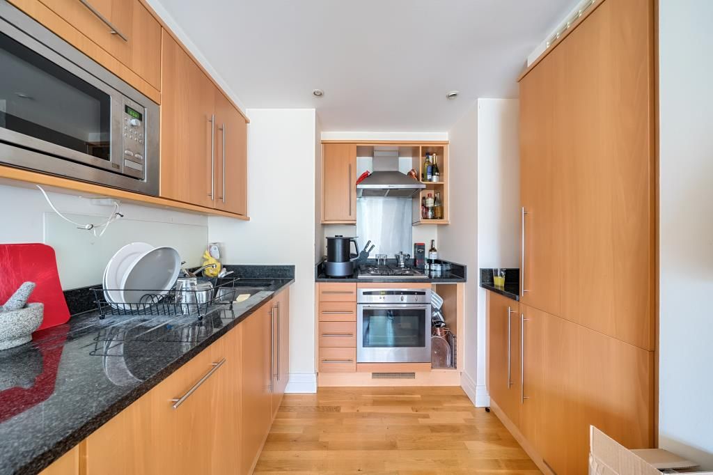 Property photo 3 of 14 Kitchen