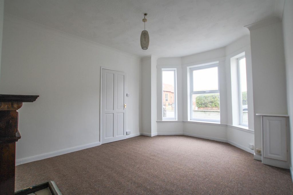 Property photo 2 of 13 Img_1896.Jpg