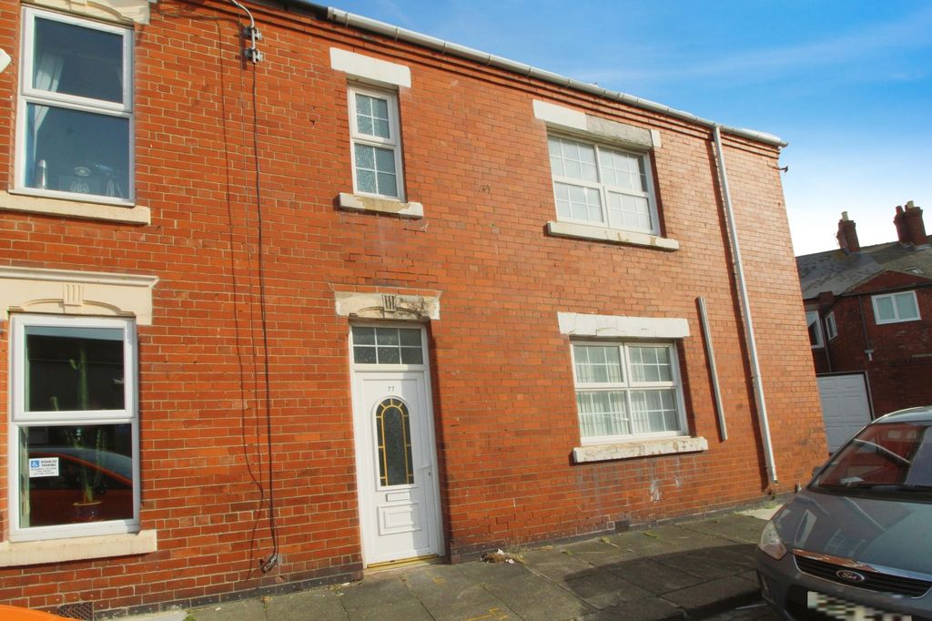 Property photo 1 of 6