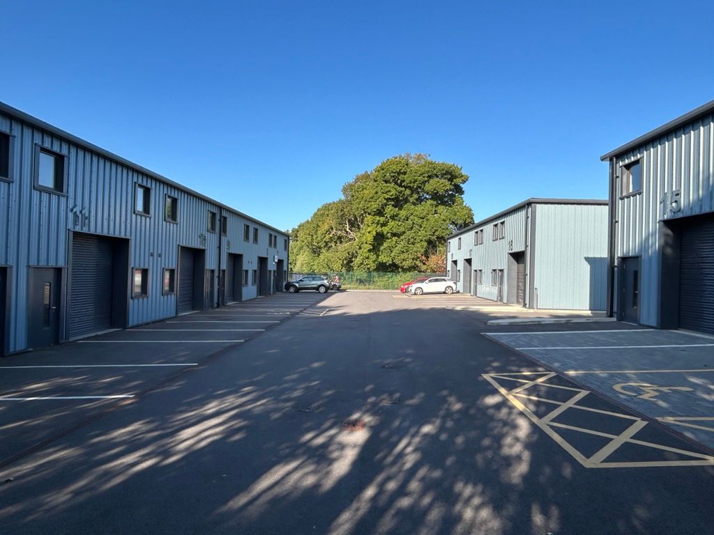 Property photo 3 of 12 Photo 12