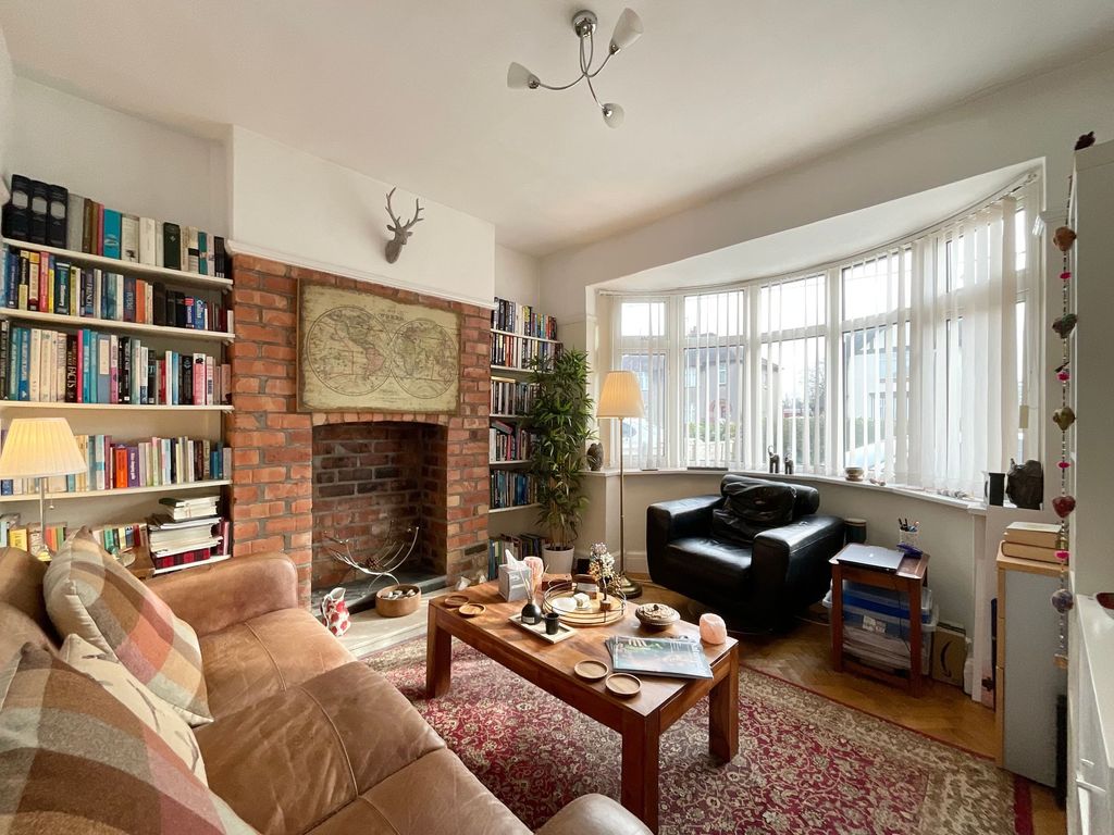 Property photo 2 of 16