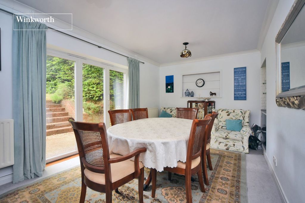 Property photo 3 of 18 Picture No. 04