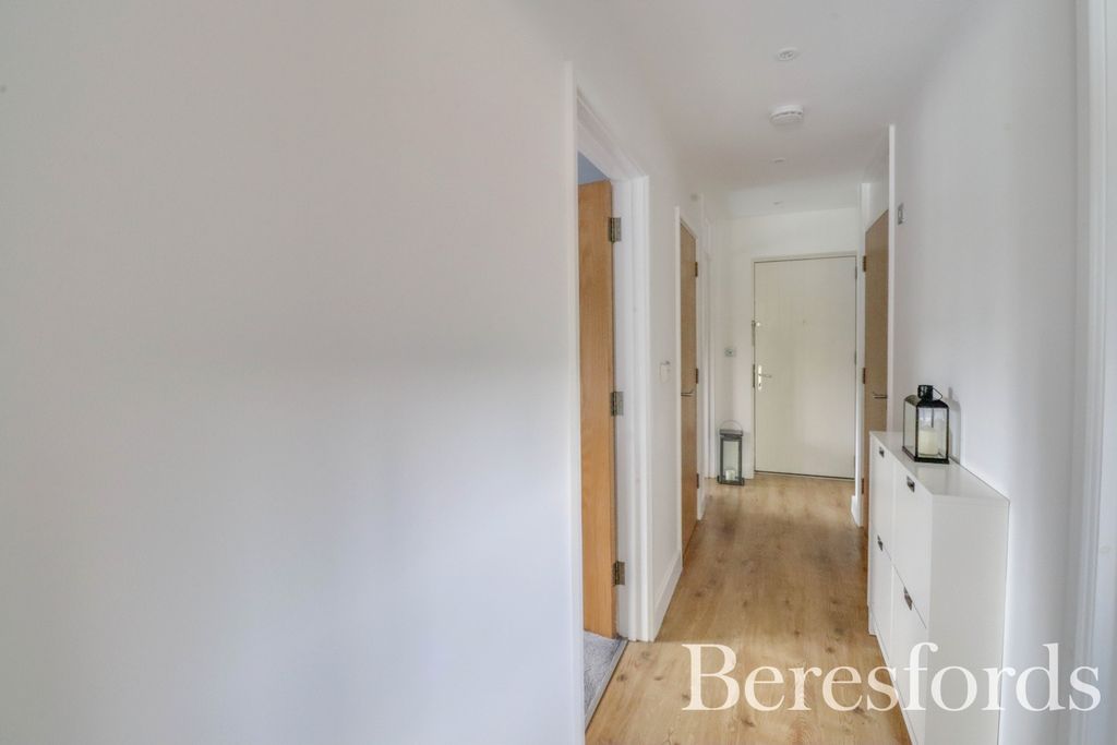 Property photo 3 of 12 Picture No. 13