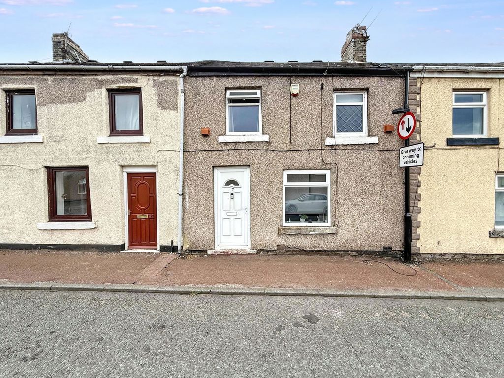 Property photo 1 of 1