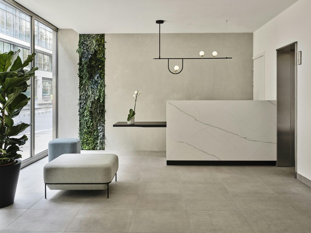 Property photo 3 of 18 36 Leadenhall Street  Reception 1.Jpg