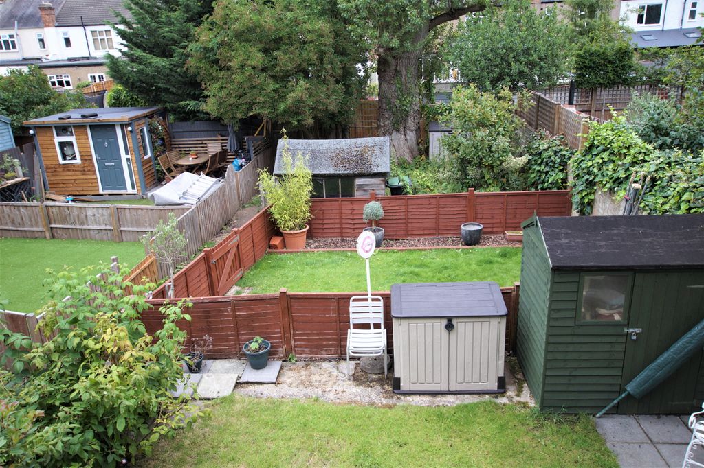 Property photo 2 of 12