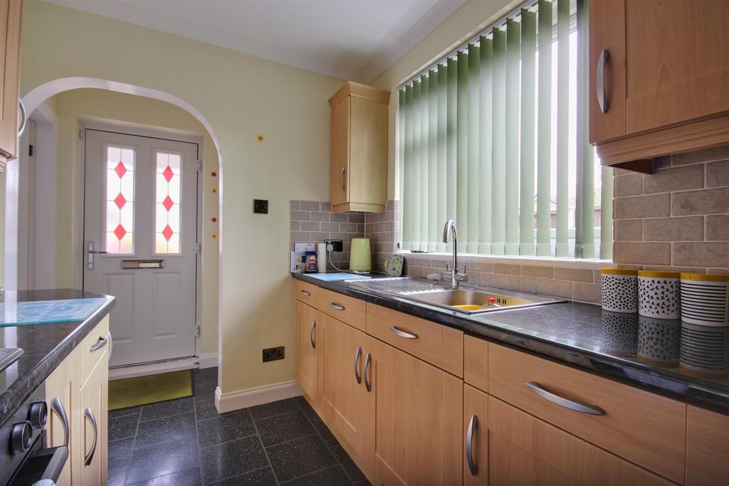 Property photo 3 of 15 Fc (14).Jpg