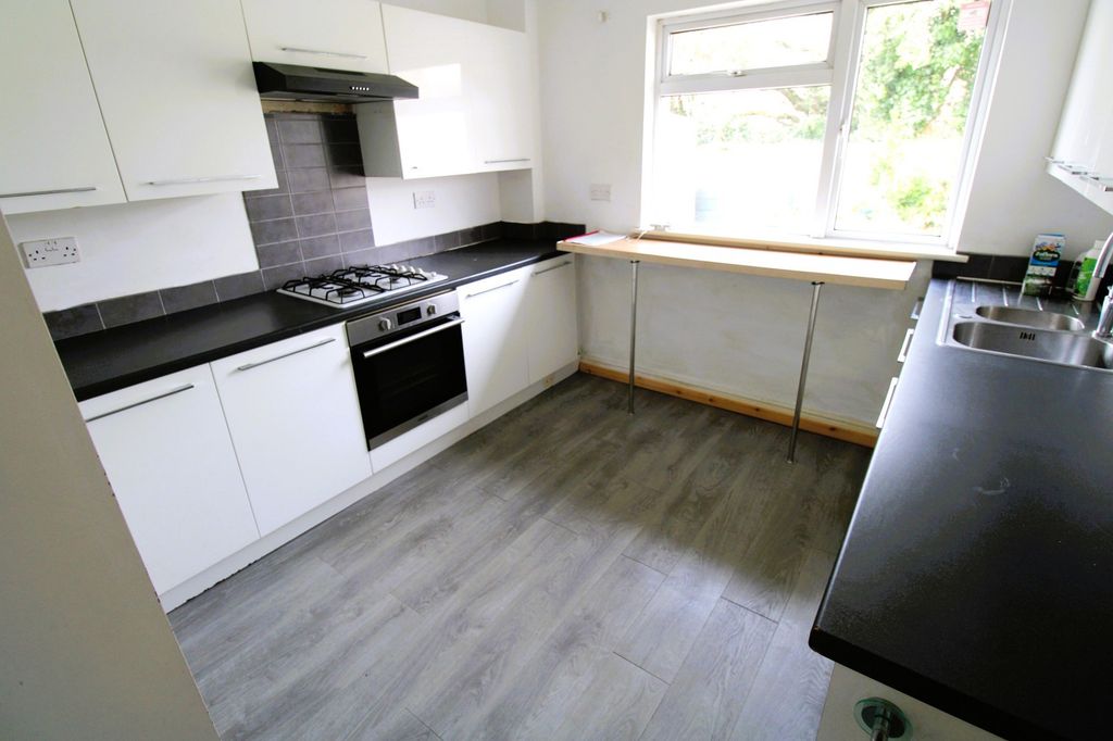 Property photo 2 of 12 Not Specified
