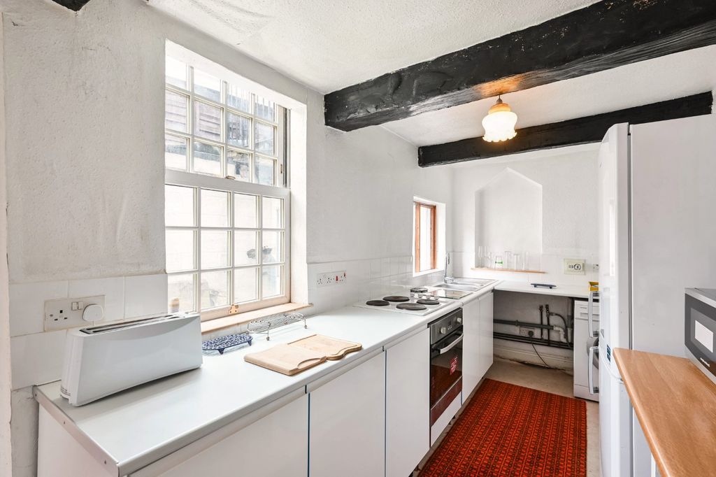 Property photo 3 of 10 Picture 3