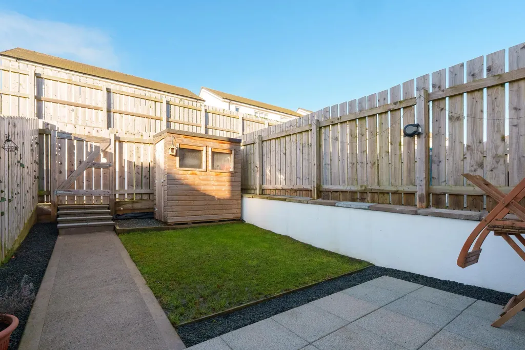 Property photo 3 of 18