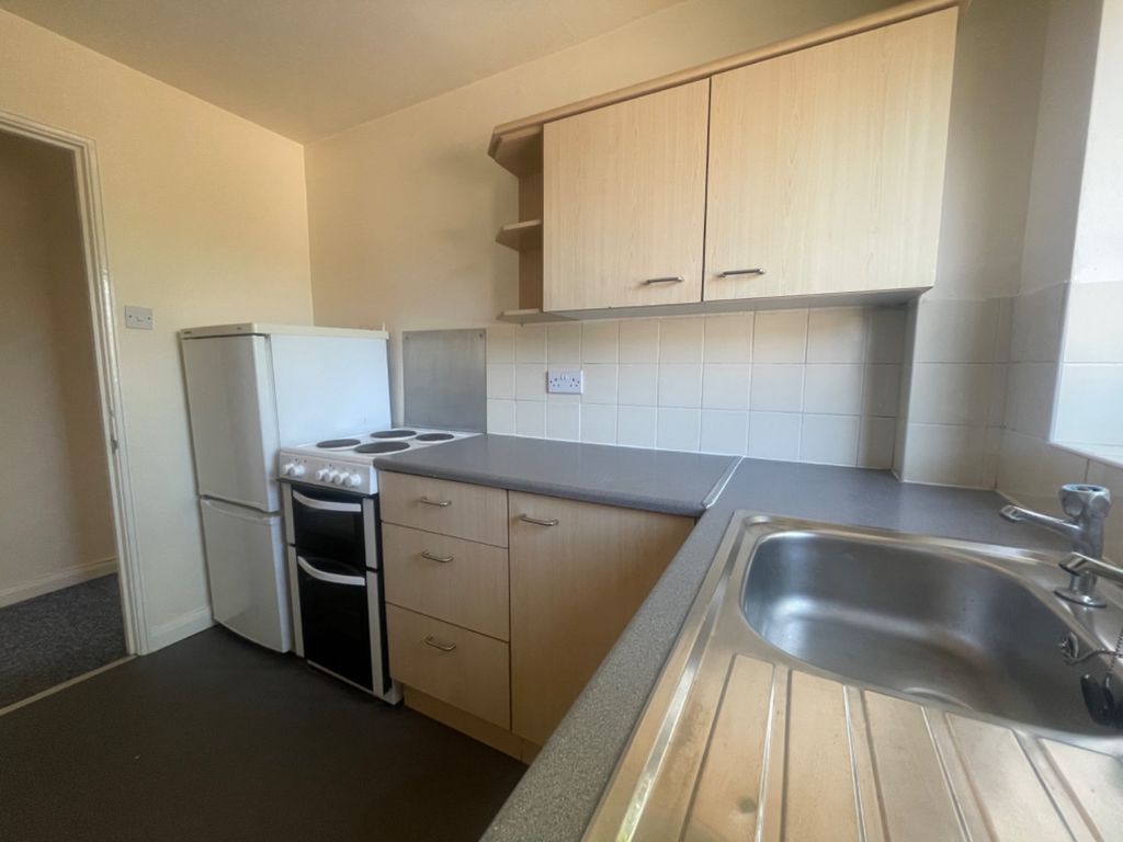 Property photo 2 of 8 1431743