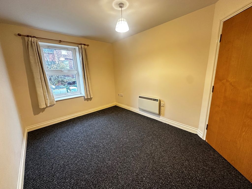 Property photo 3 of 6