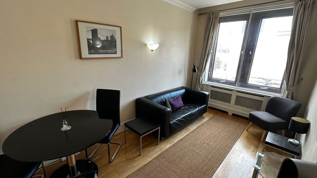 Property photo 2 of 26