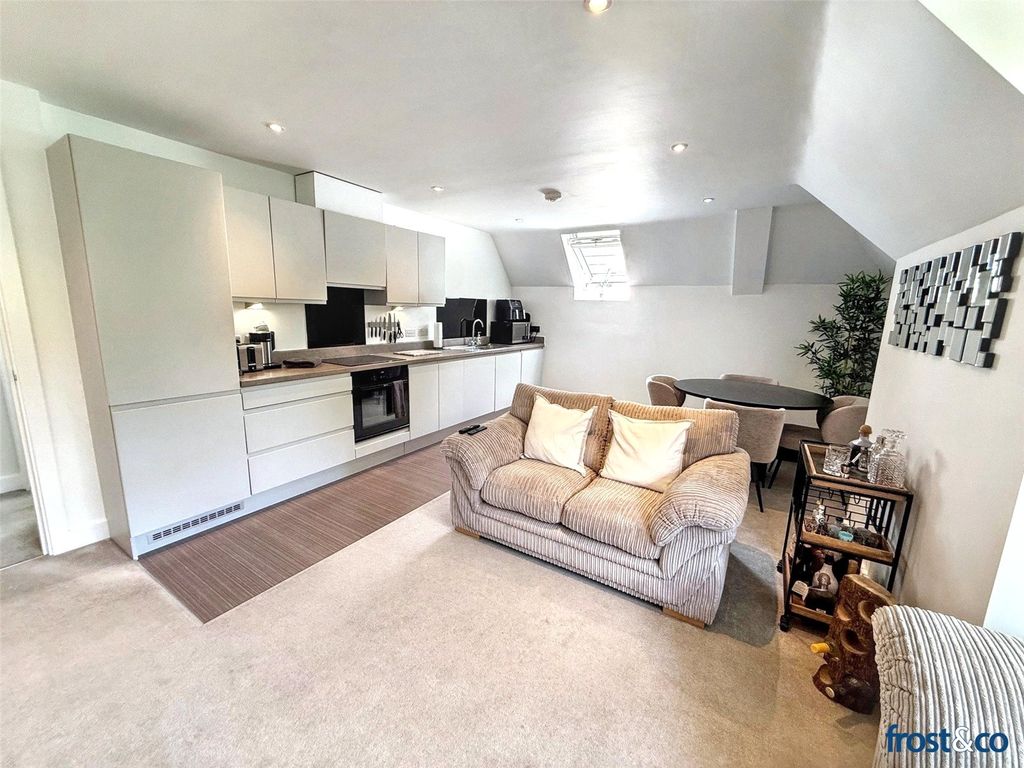 Property photo 2 of 12 Open Plan Living