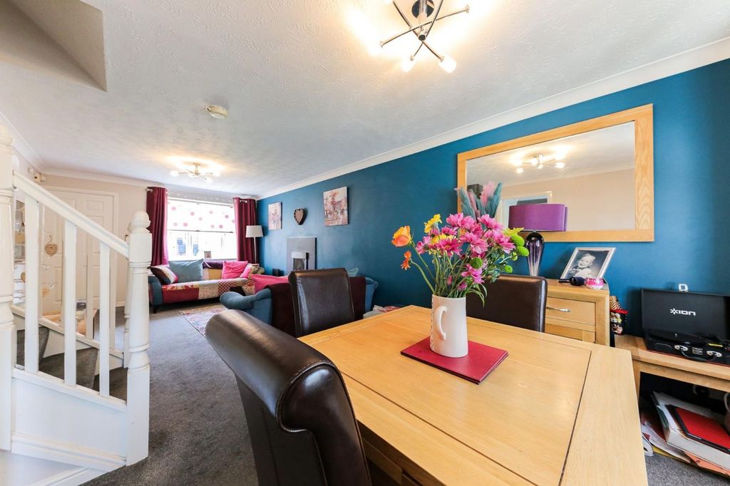 Property photo 3 of 14 Lounge Dining Room.Jpg