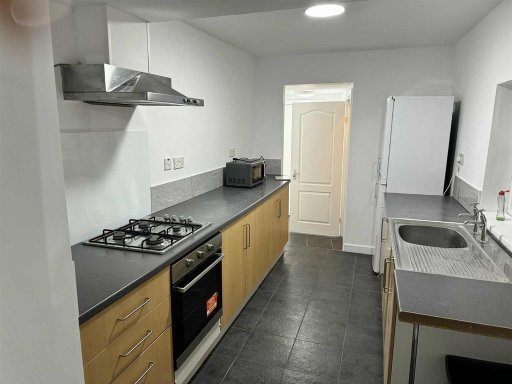 Property photo 1 of 13 269894E5-Afec-4Ed1-8A04-525963E35Fb0.Jpeg