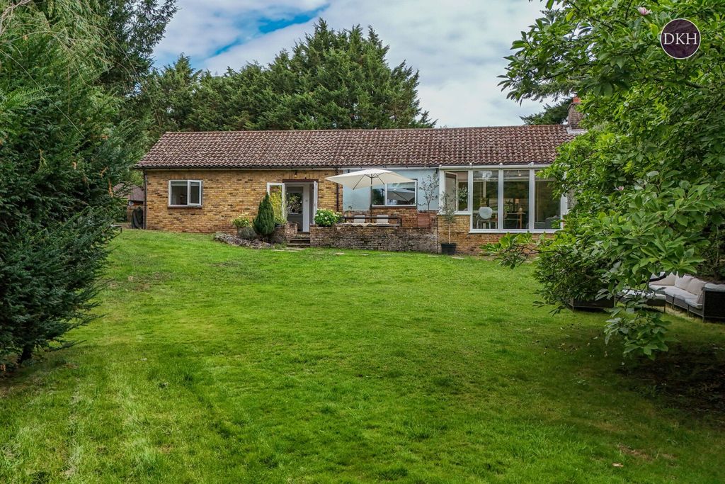 Property photo 3 of 13 Picture No. 18
