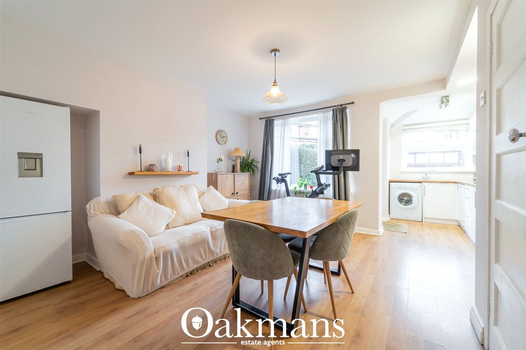 Property photo 3 of 24 Picture No. 01